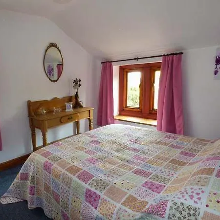 Elm Cottage, Appleby-in-westmorland * Warcop