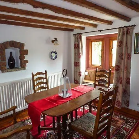 Elm Cottage, Appleby-in-westmorland * Warcop